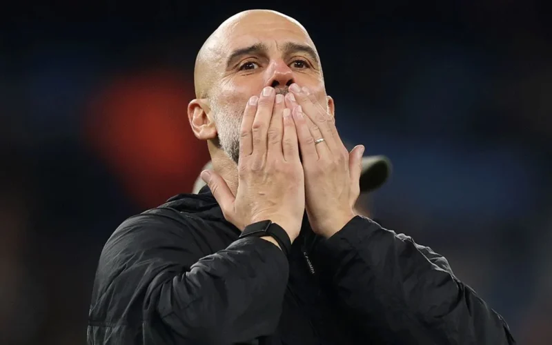 جوارديولا يواجه الانتقادات بعد تراجع سرعة أداء لاعبي مانشستر سيتي في الملعب